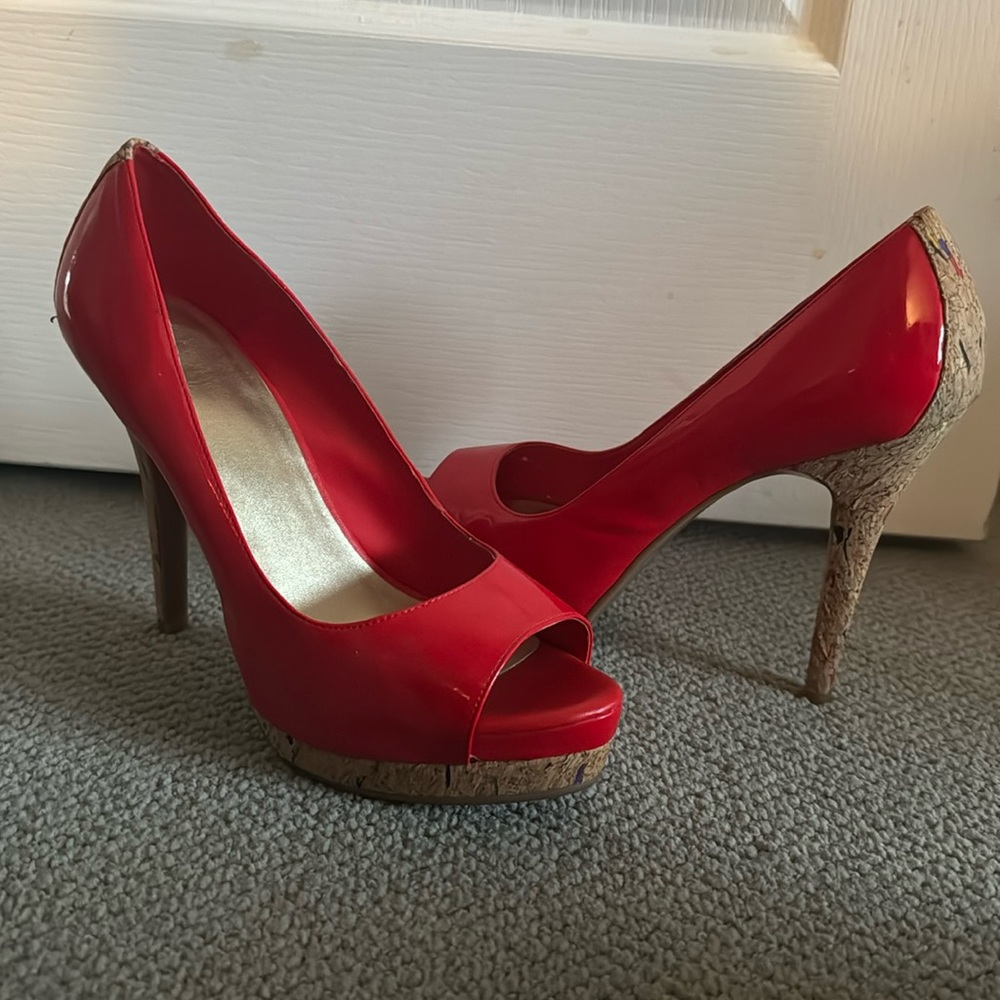 Jessica Simpson JP-Edith Heel. Women’s size 11. Red with multi color cork heel.